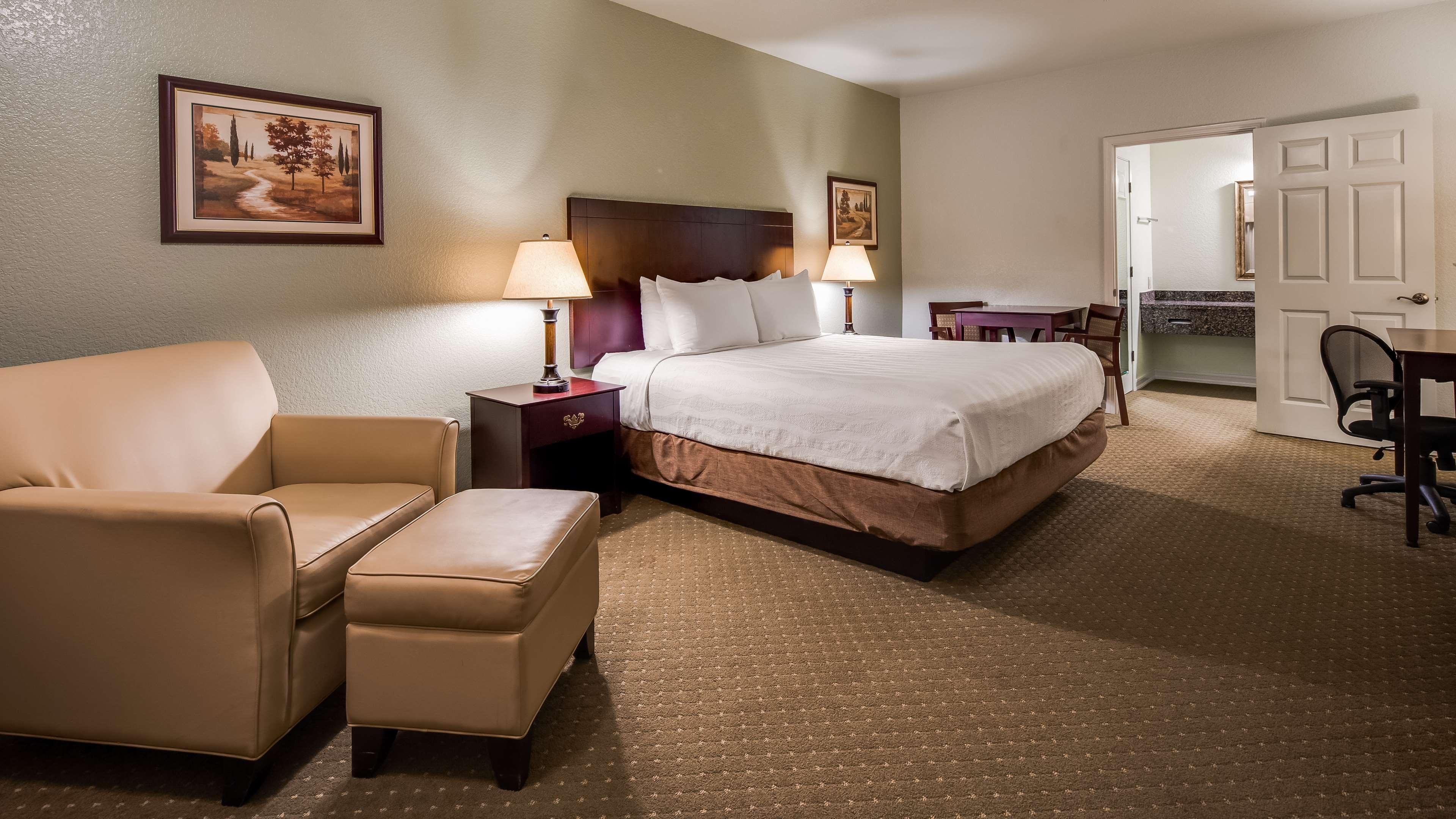 Best Western Plus Bayshore Inn Юрика Экстерьер фото